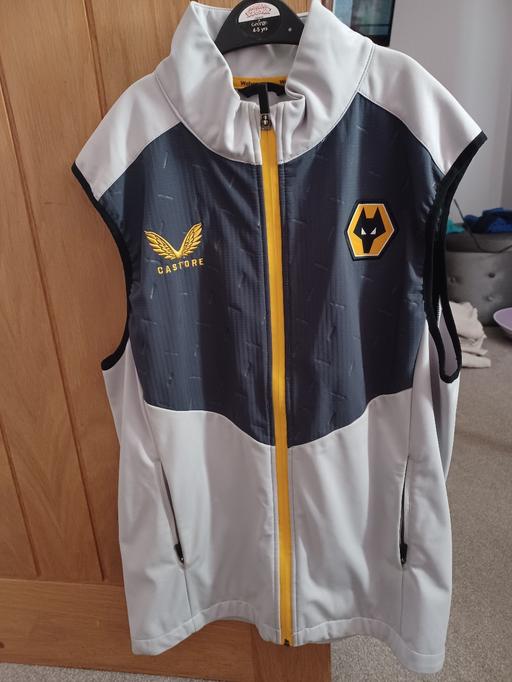  — New wolves body warmer mens xs
