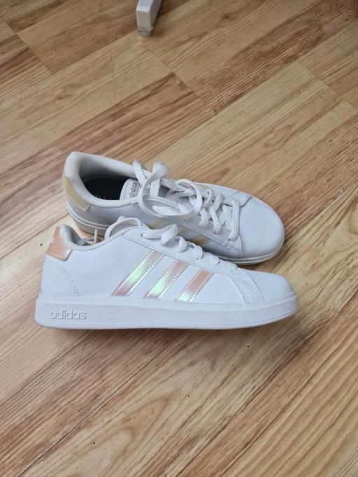  — Adidas trainers ladies