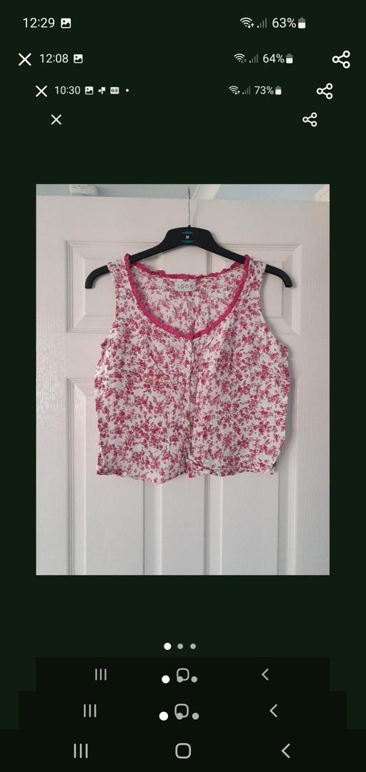  — ladies floral top