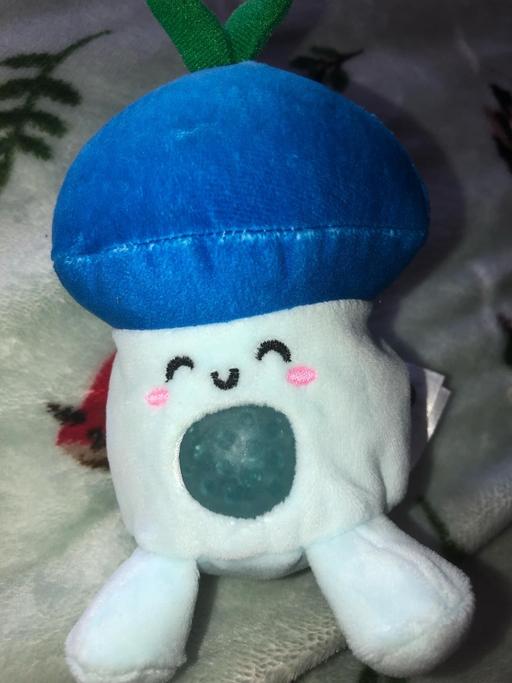  — Squeezy beadie buddie