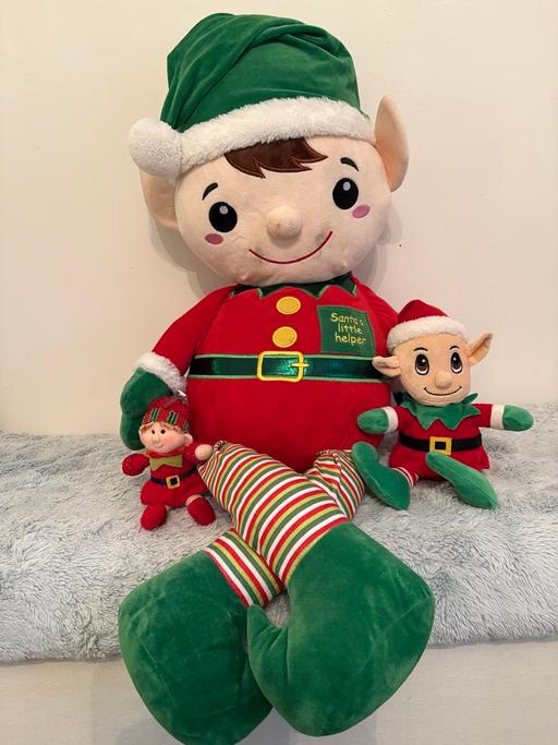  — 4 Christmas Elf Soft Toys