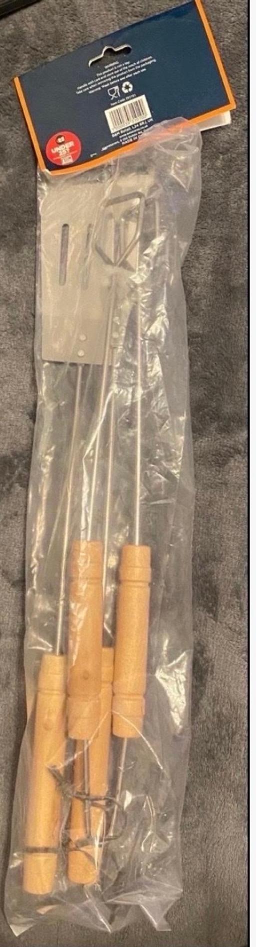  — Bbq tool set