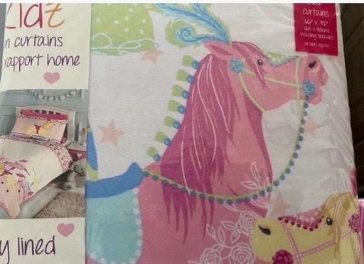  — Circus horse children’s curtains 66x72in