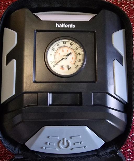  — Halfords Analogue Tyre inflator