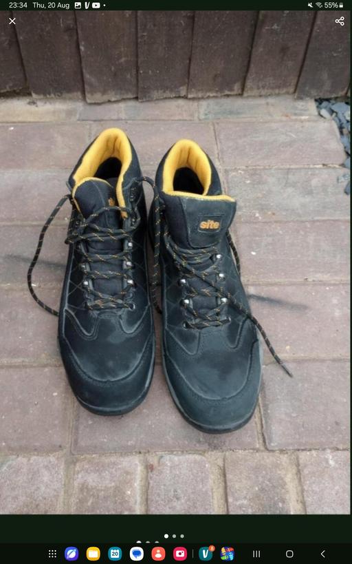  — Site boots
