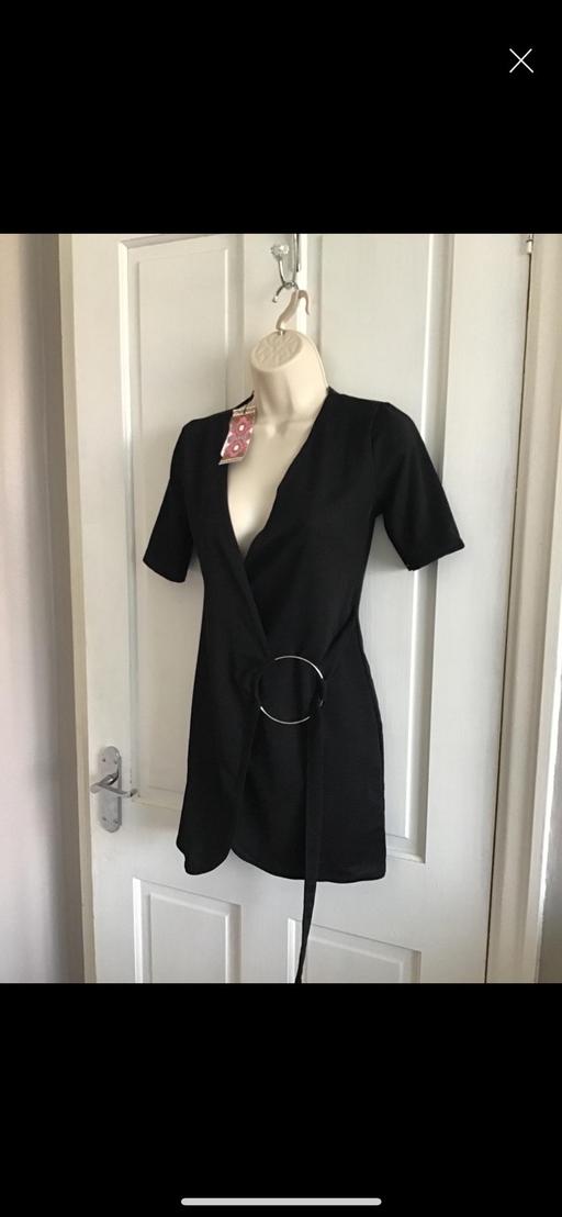  — Brand new ladies dress size 6 from Boohoo