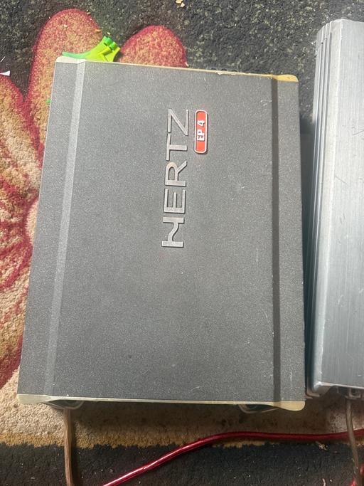  — Car amplifier