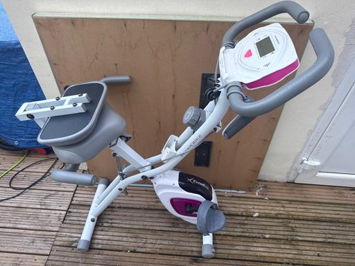  — Training bicycle