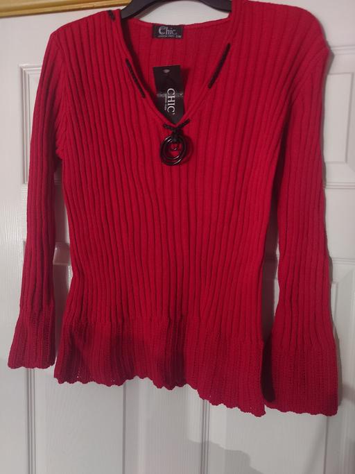  — Women's red chic jumper size S/M