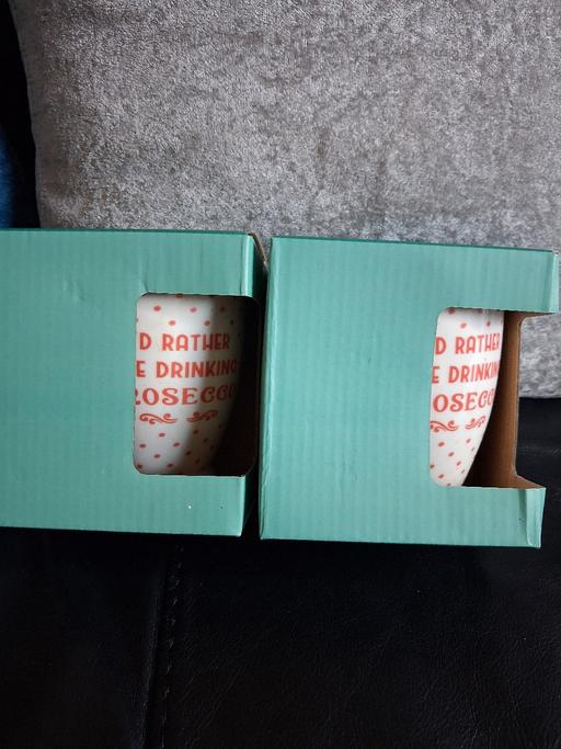  — 2 prosecco mugs new in box