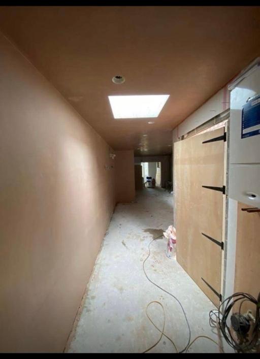  — Plasterer Plastering