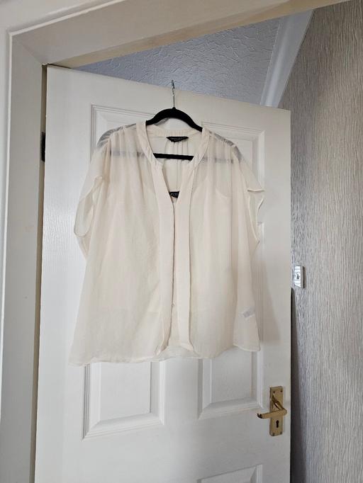  — 2 in 1 top, size 16..like new.