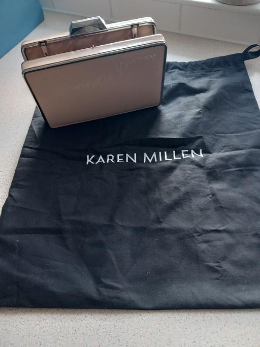  — Karen millen bag 25.00 pound