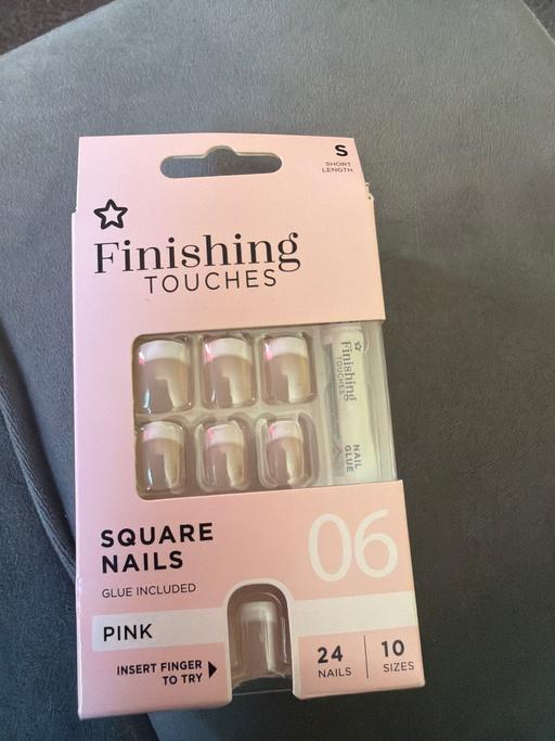  — New False Nails   Clearance