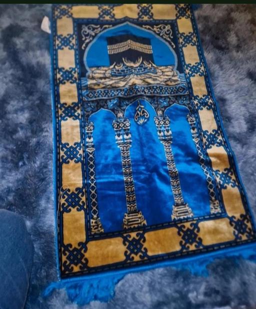  — Dark Blue Pray Mat
