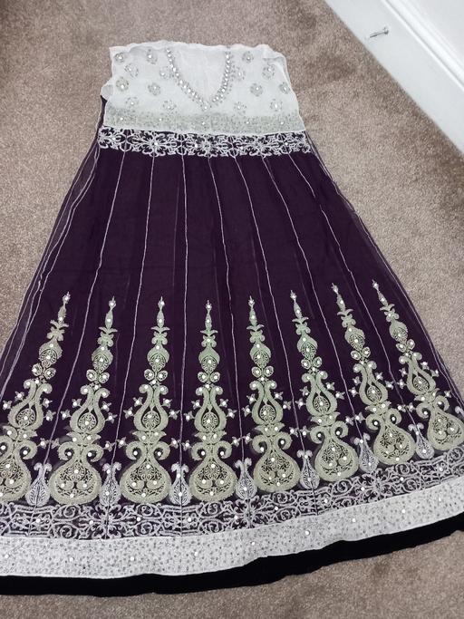  — unstished  part dress