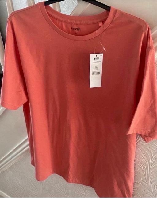  — Men’s coral T-shirts size large & xl