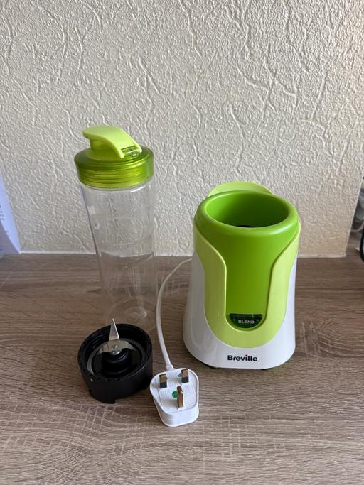  — Breville Blend Active