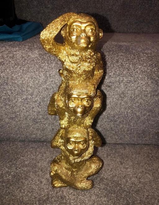  — Monkey ornament