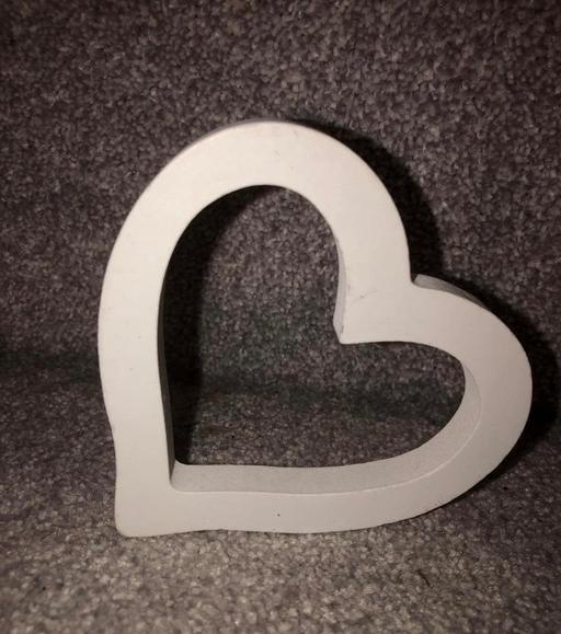  — Heart ornament