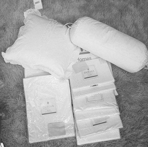  — Brand New Dorma Kingsize Alice Bedset