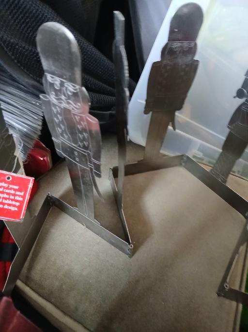  — retro Christmas card stand