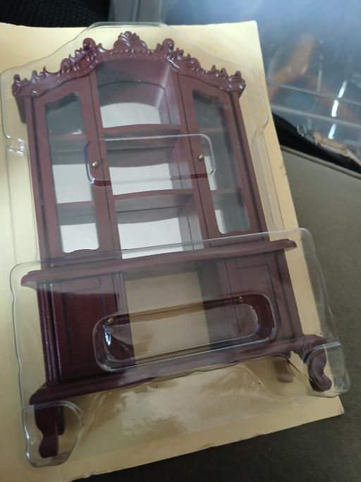  — dolls house furniture