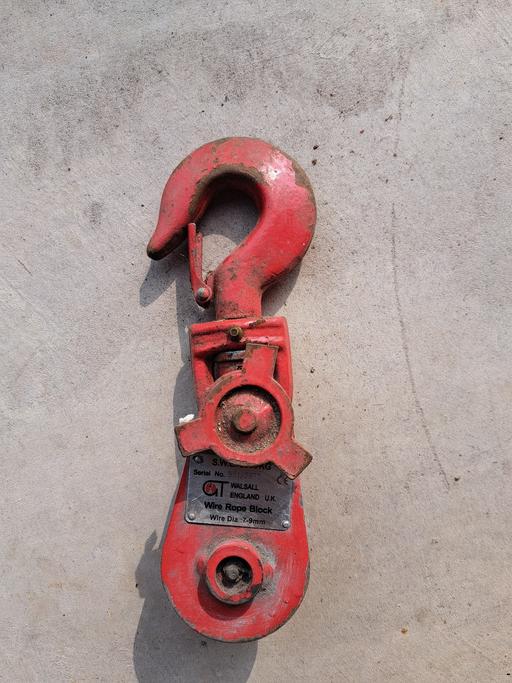  — heavy duty wire rope block