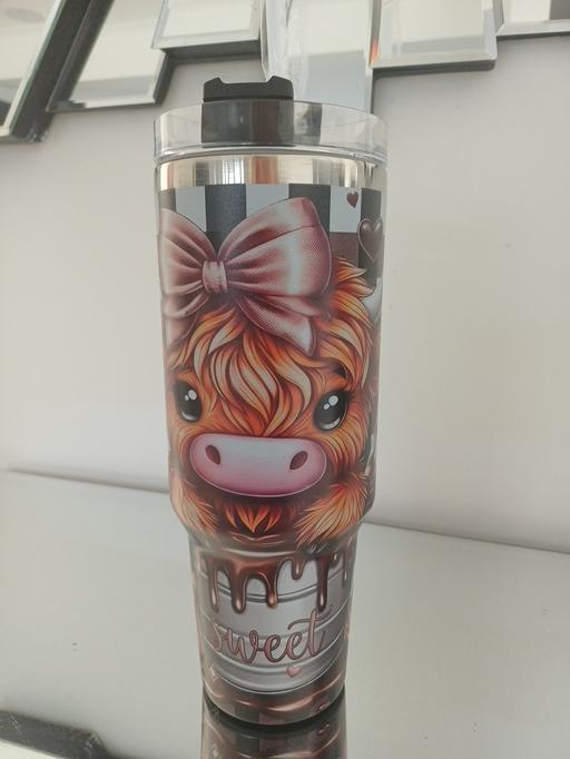  — Brand New Large Highland Cow Tumbler + Straw