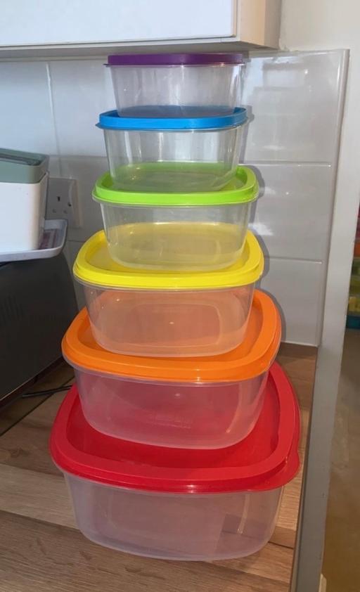  — Kitchen storage tubs