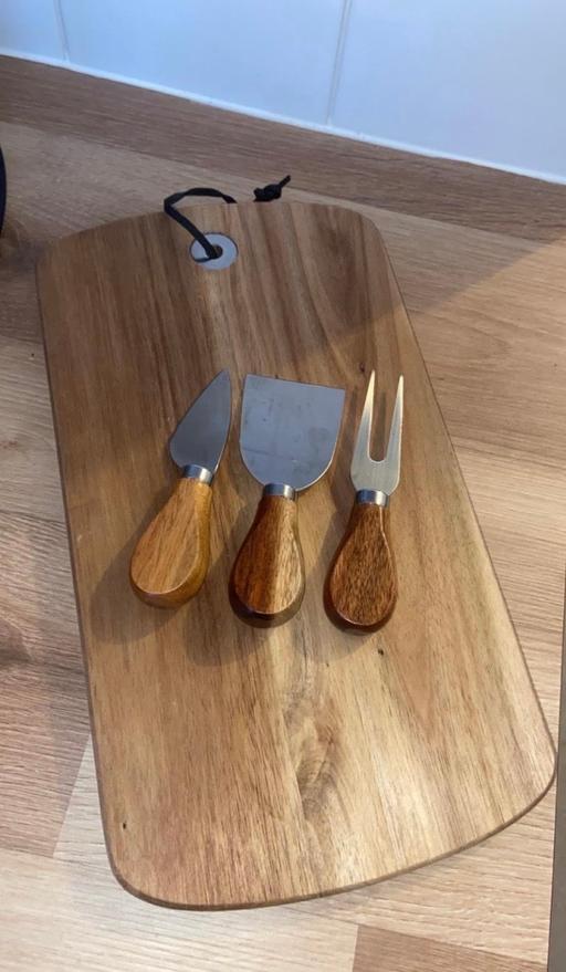  — Cheese board