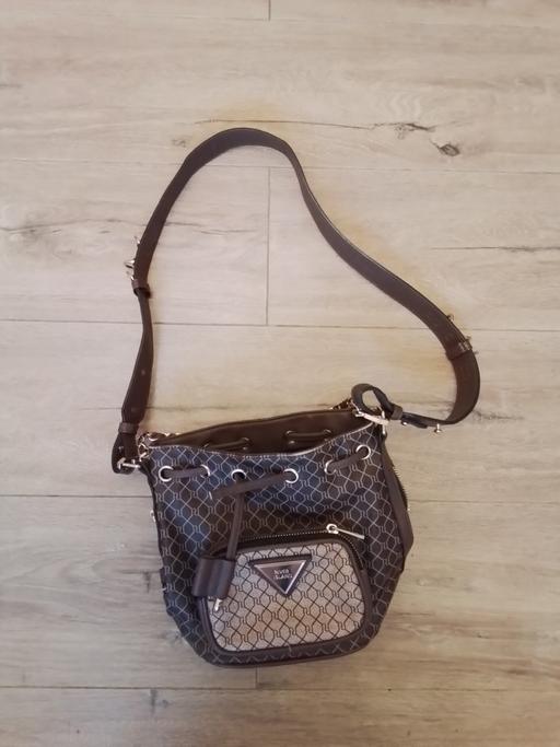 — river island handbag