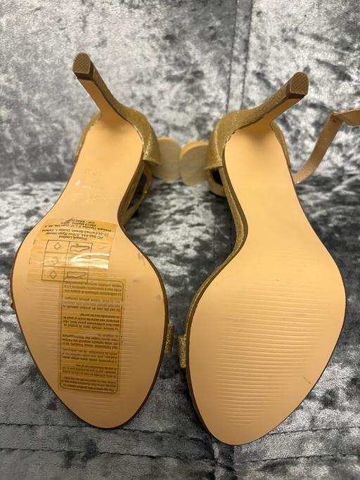  — Disney Minnie Mouse Gold Glitter Bow Heels
