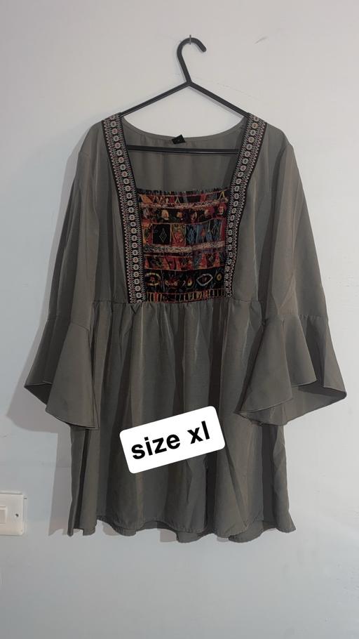  — Women’s kurta type top