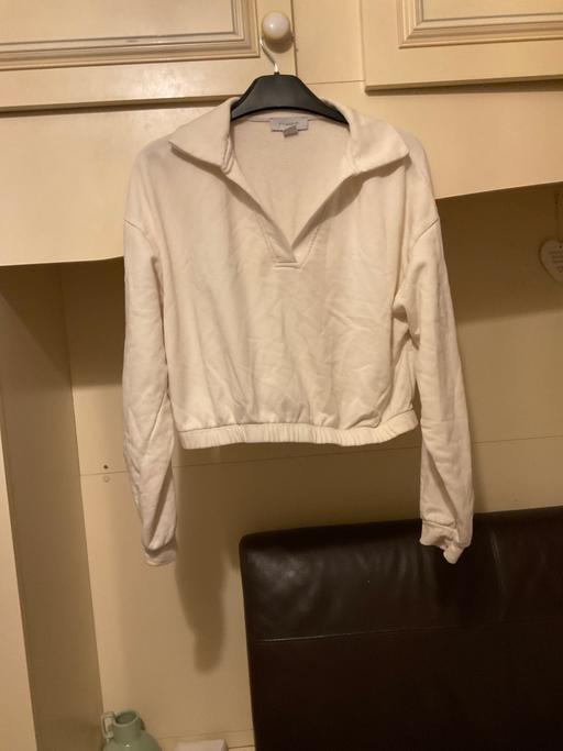  — sweatshirt