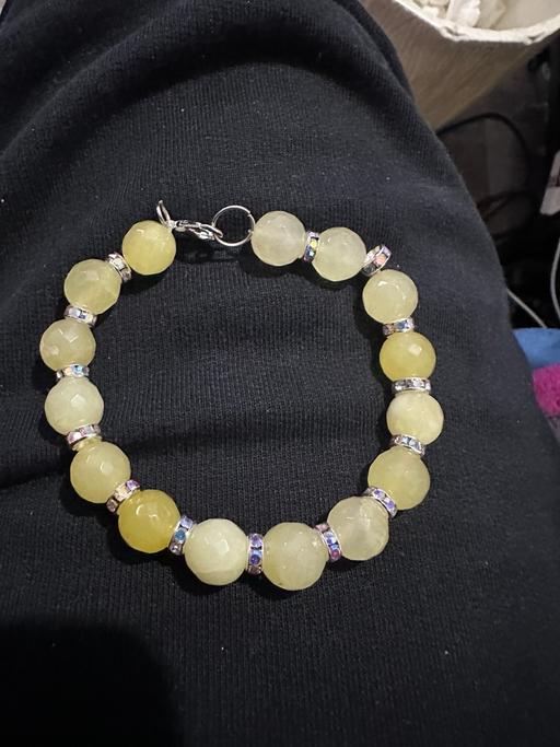  — Natural agate bracelets £3 each