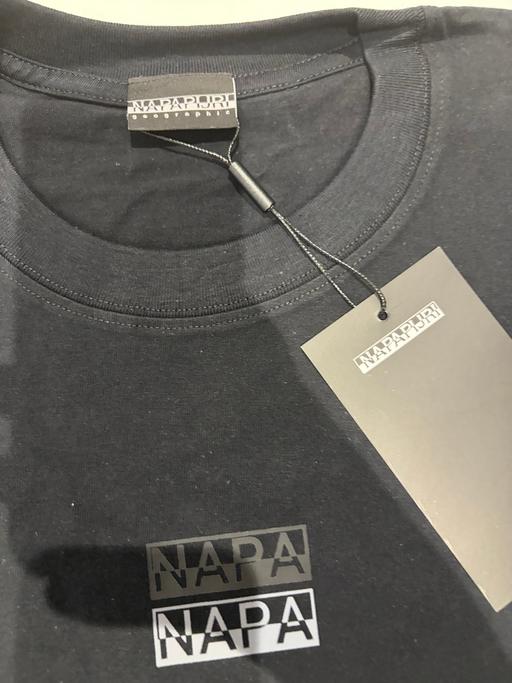  — Napapijri black t shirt