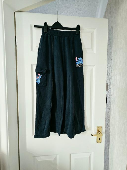  — Girls stitch wide leg joggers, age 9/10.