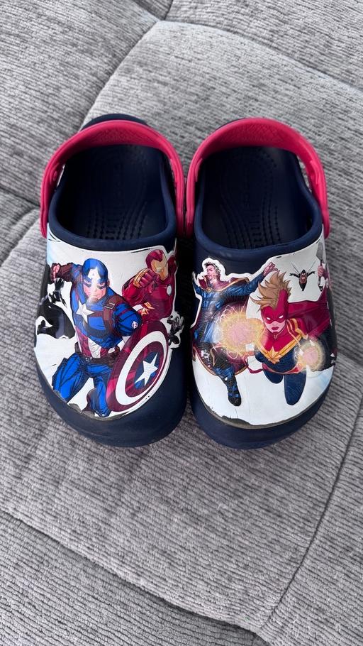  — Avengers Crocs - Size 1