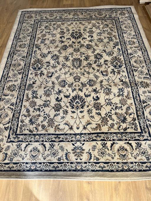  — Large RUG