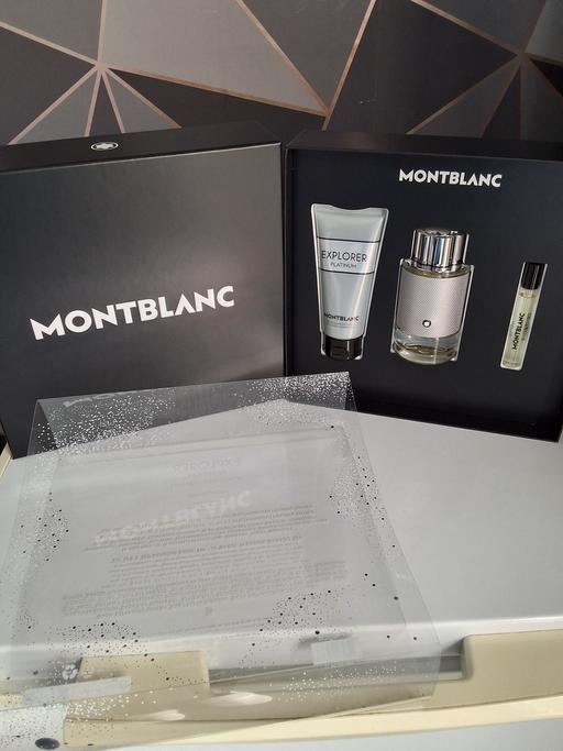  — aftershave gift set