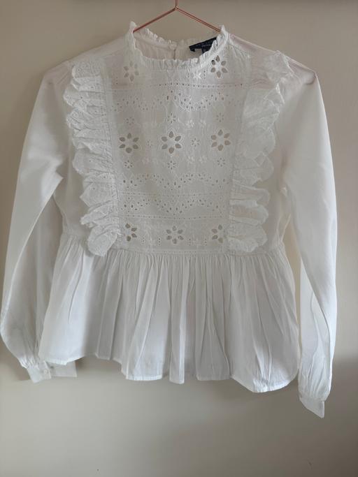 — New look white blouse