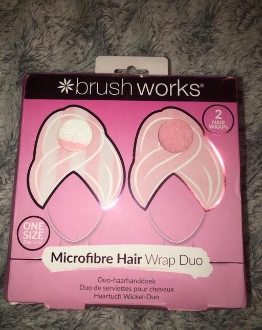  — Brush works hair wraps