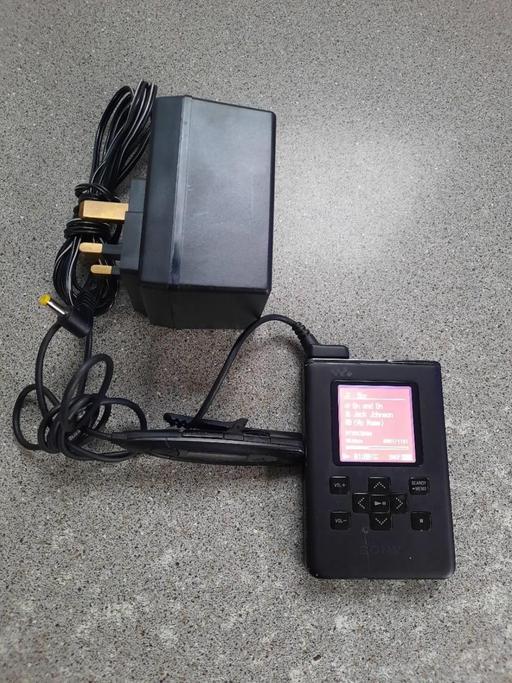  — SONY Walkman Atrac AD MP3 portable hand disk