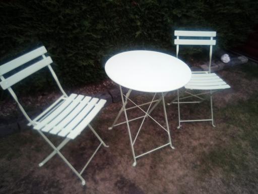  — garden table and seats