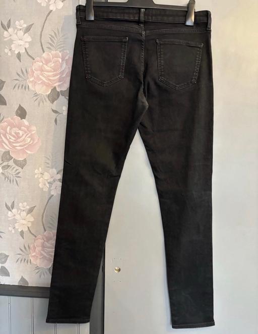  — Uniqulo Men's Black Skinny Jeans Size W34 L33