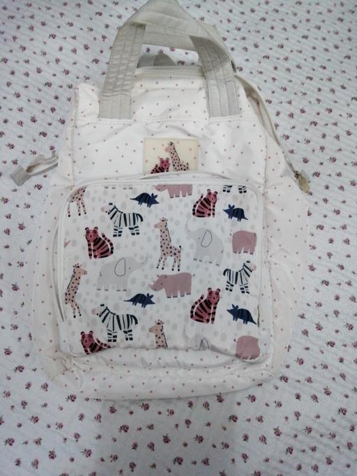  — Baby bag