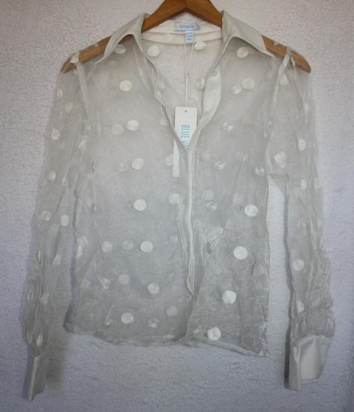  — blue vanilla white shirt size 12
