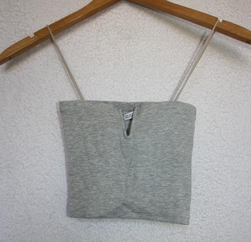  — Zara grey crop top size S