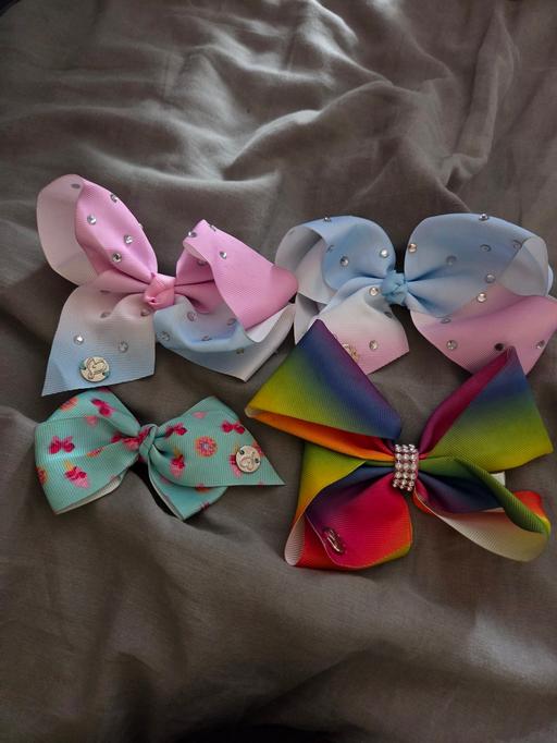  — bows